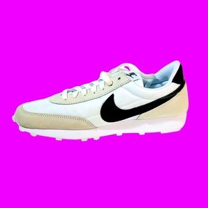 Nike Daybreak Size 8 woman(New)